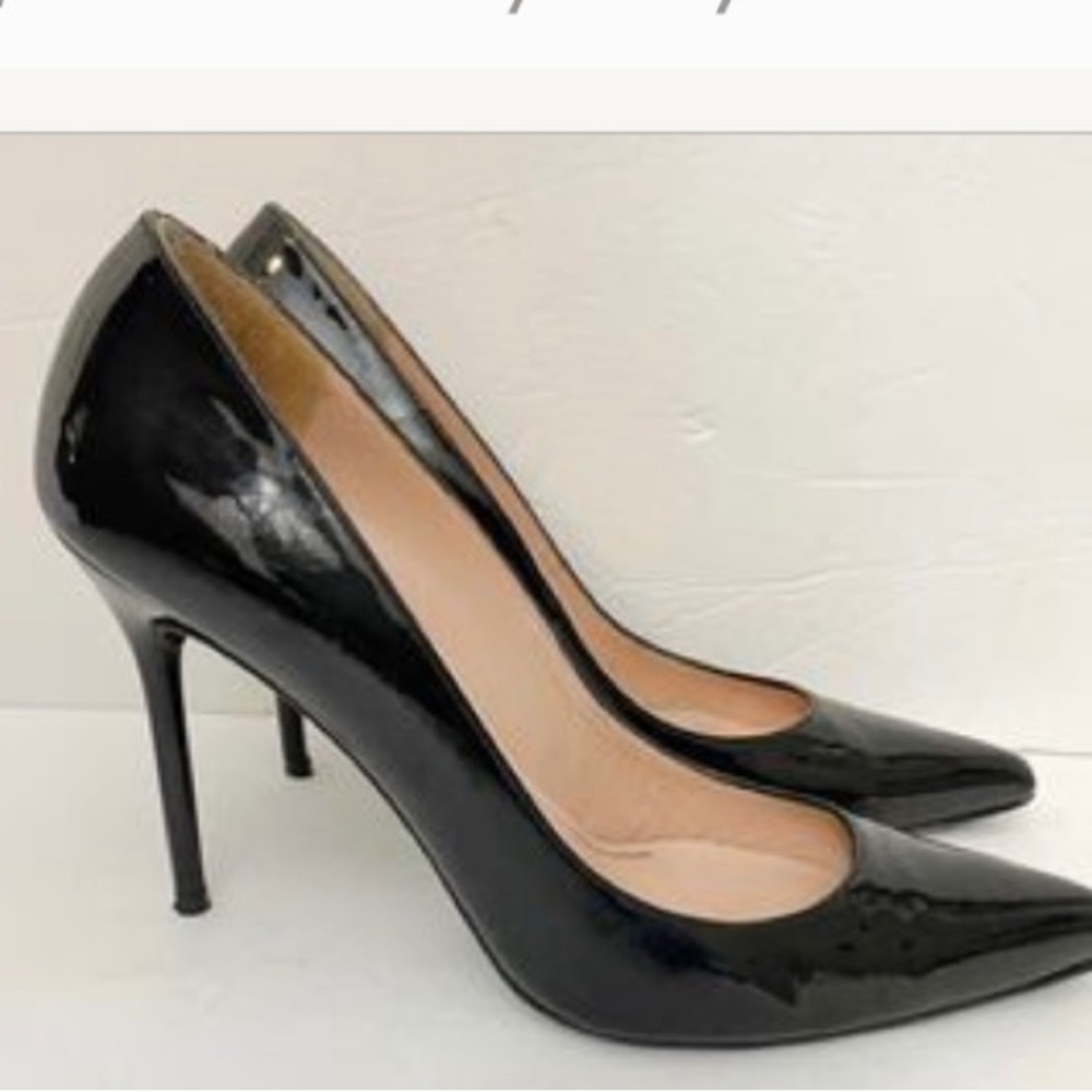 Stuart Weitzman STUART 100 PUMP Patent Leather Sz 7.5N